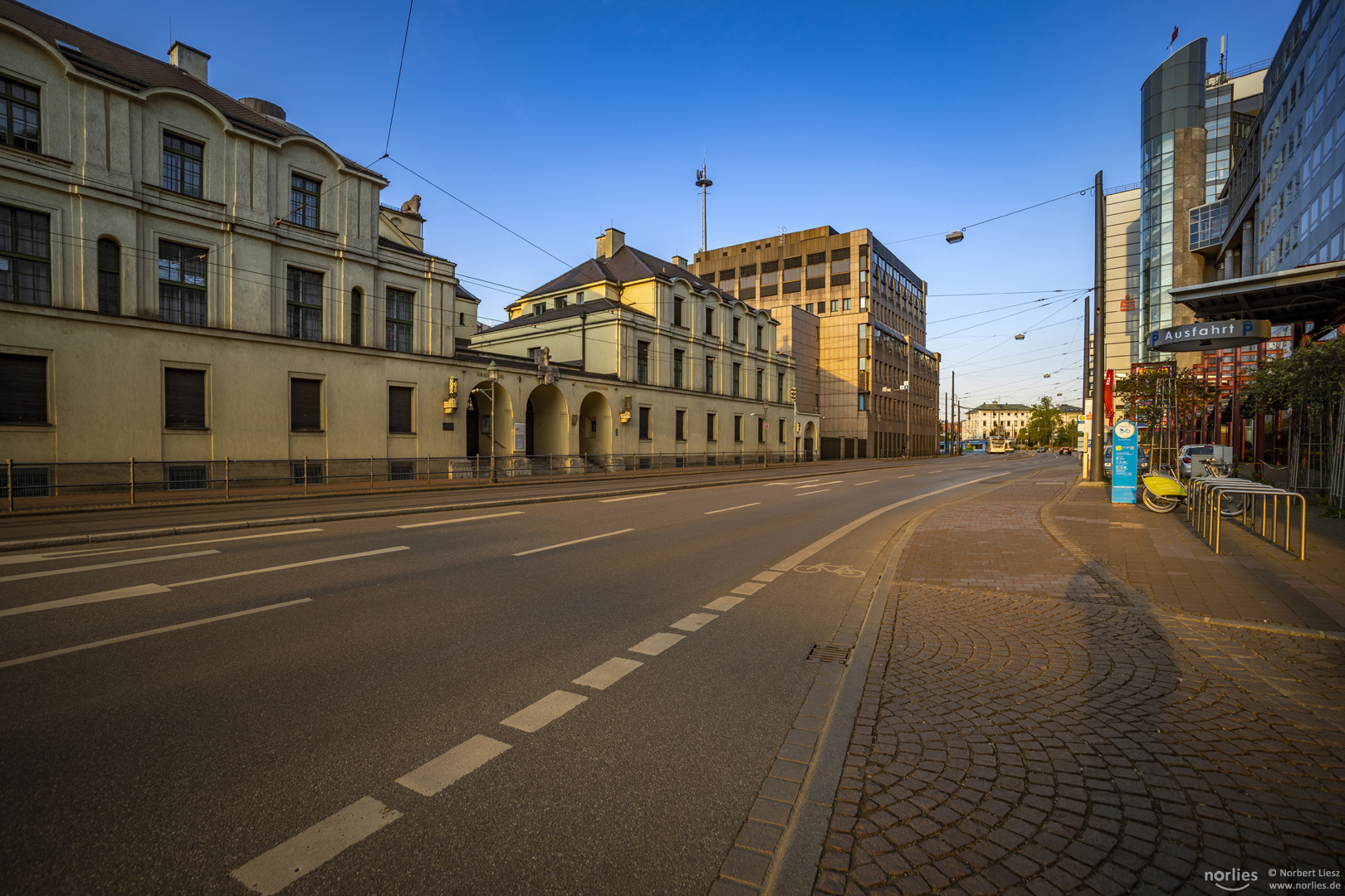 Synagoge und LEW Gebäude