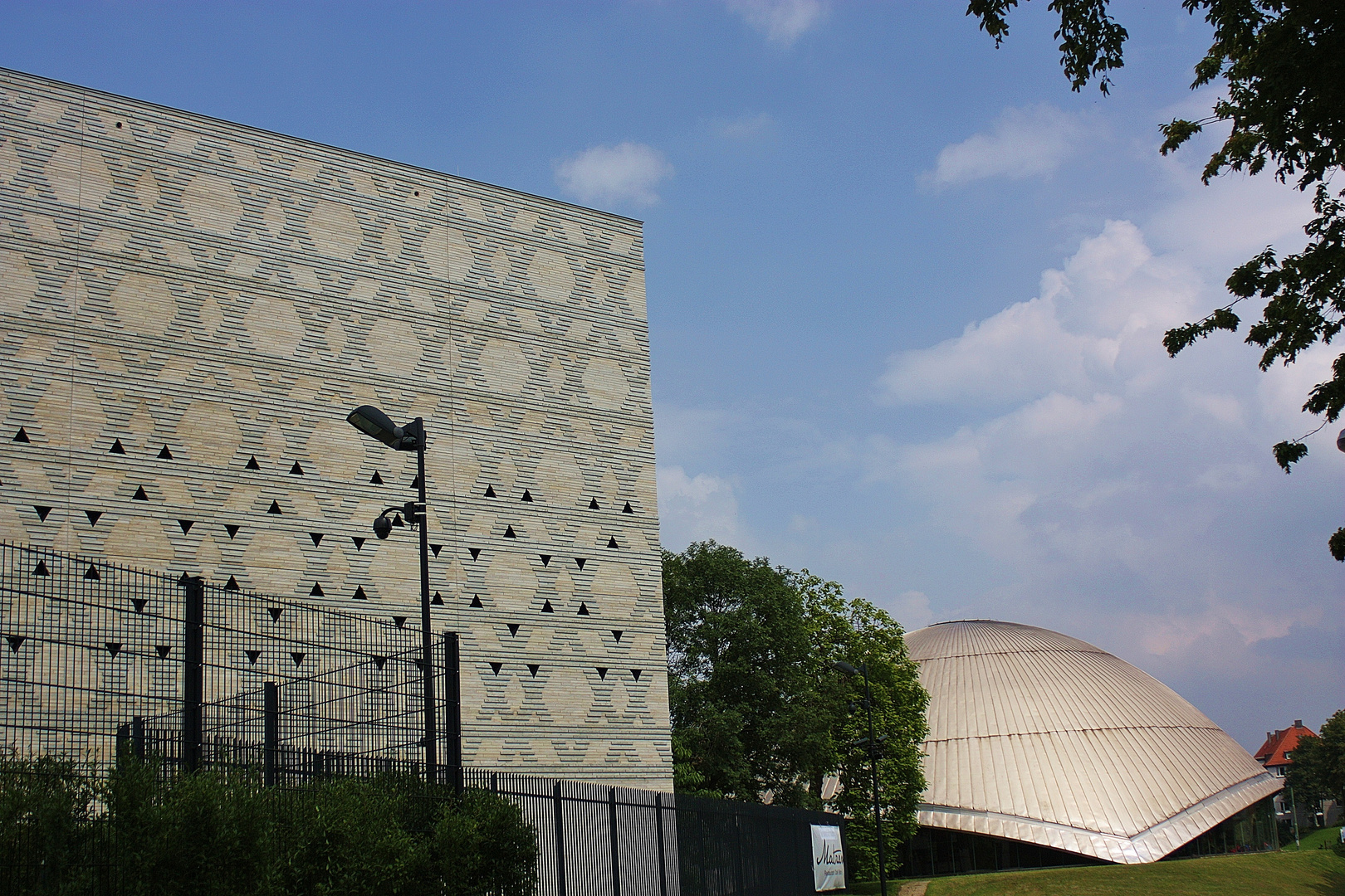 Synagoge und Planetarium in Bochum