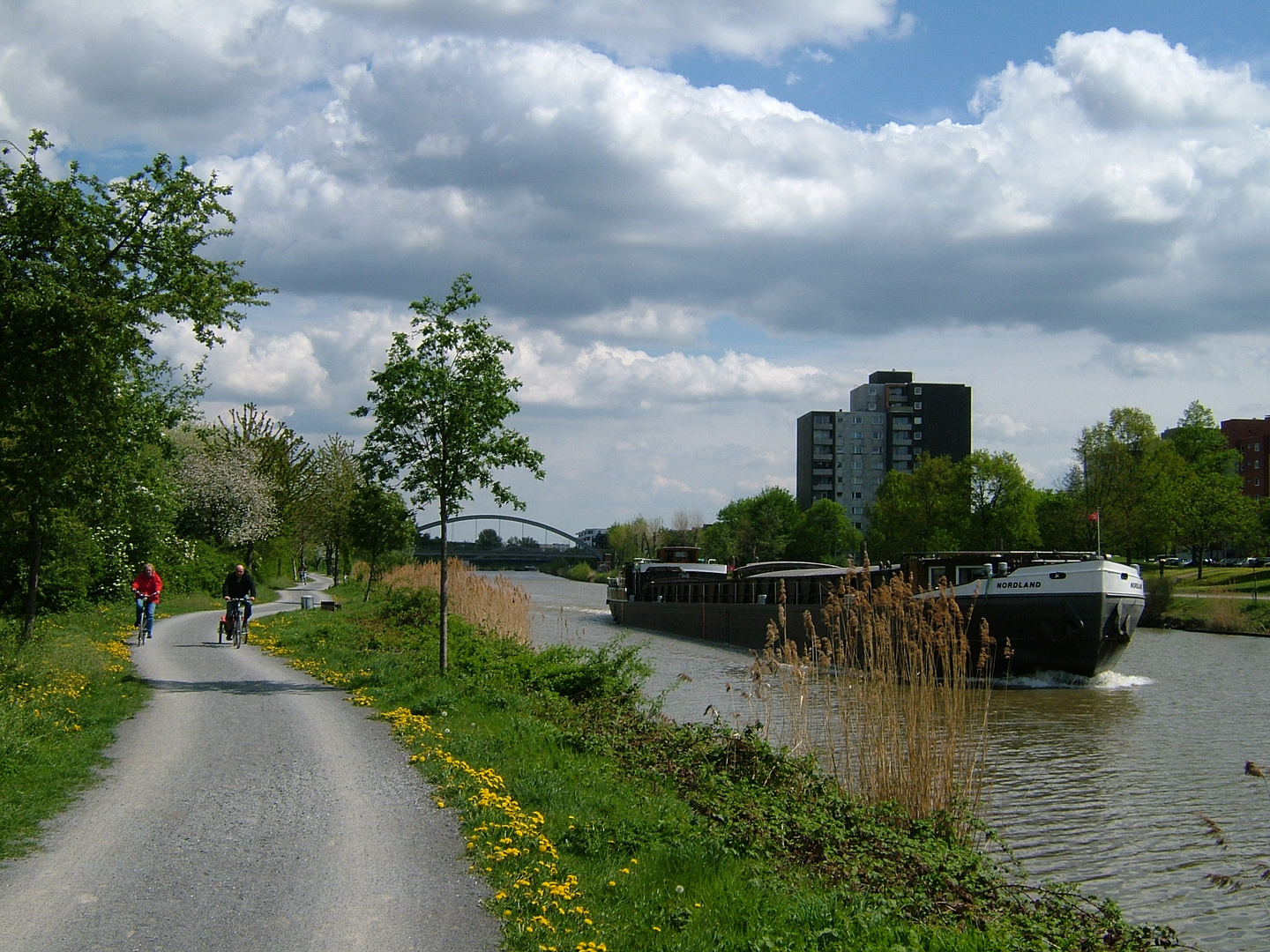 Szene am Mittellandkanal