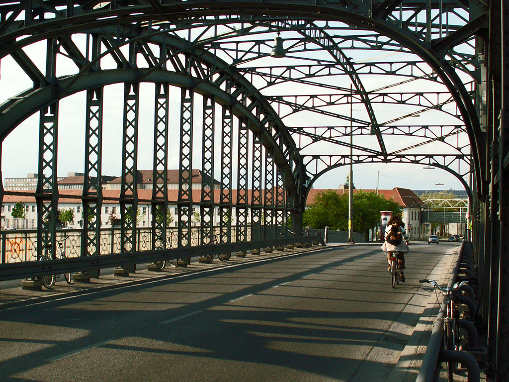 Szene auf der Hackerbrücke