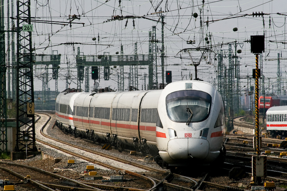 Szenen Ffm Hbf (2)