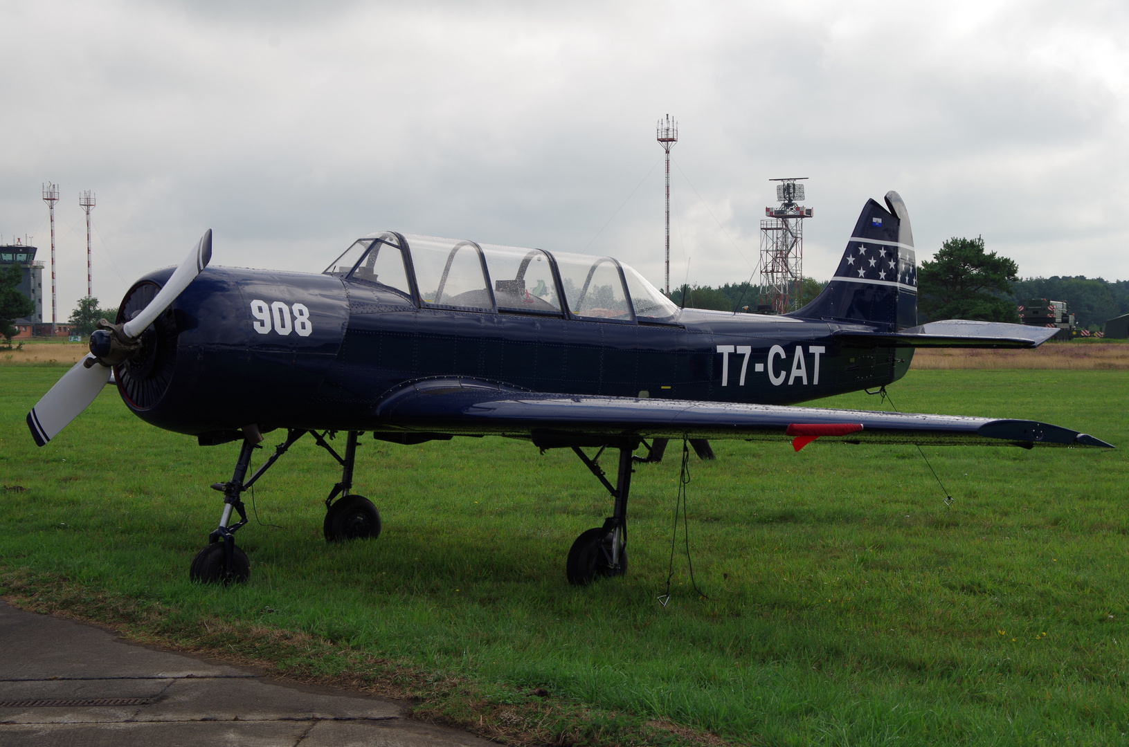 T7-CAT YAK-52