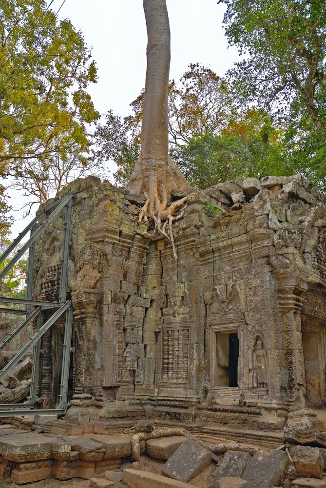 Ta Prohm as a monastery