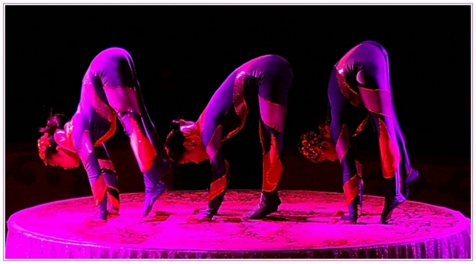 table dancing - Chinese style