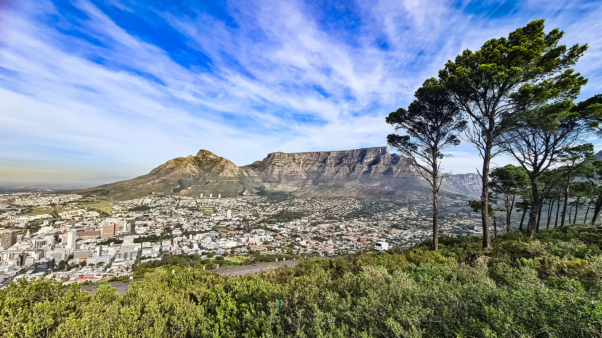 TABLE Mountain 