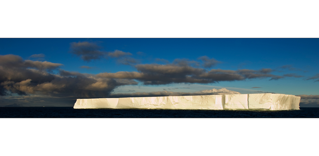 [ Tabular Iceberg - Pano ]