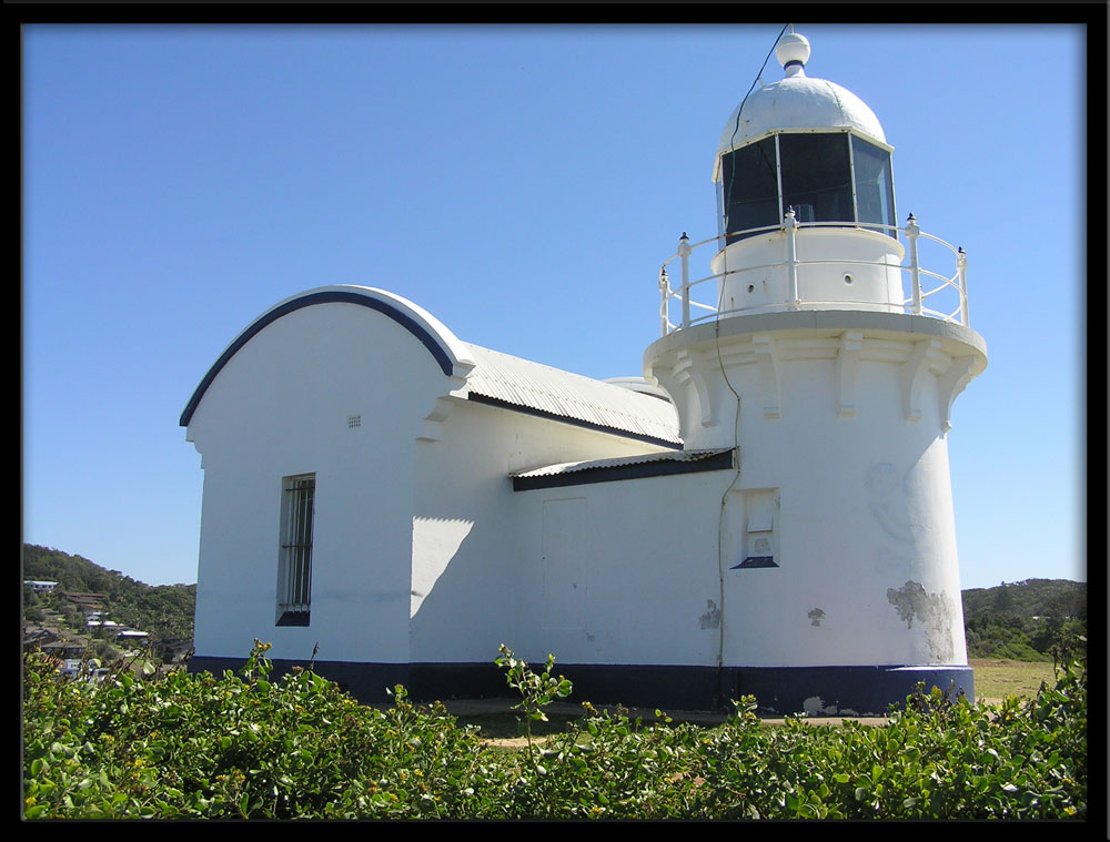 Tacking Point Lighthouse