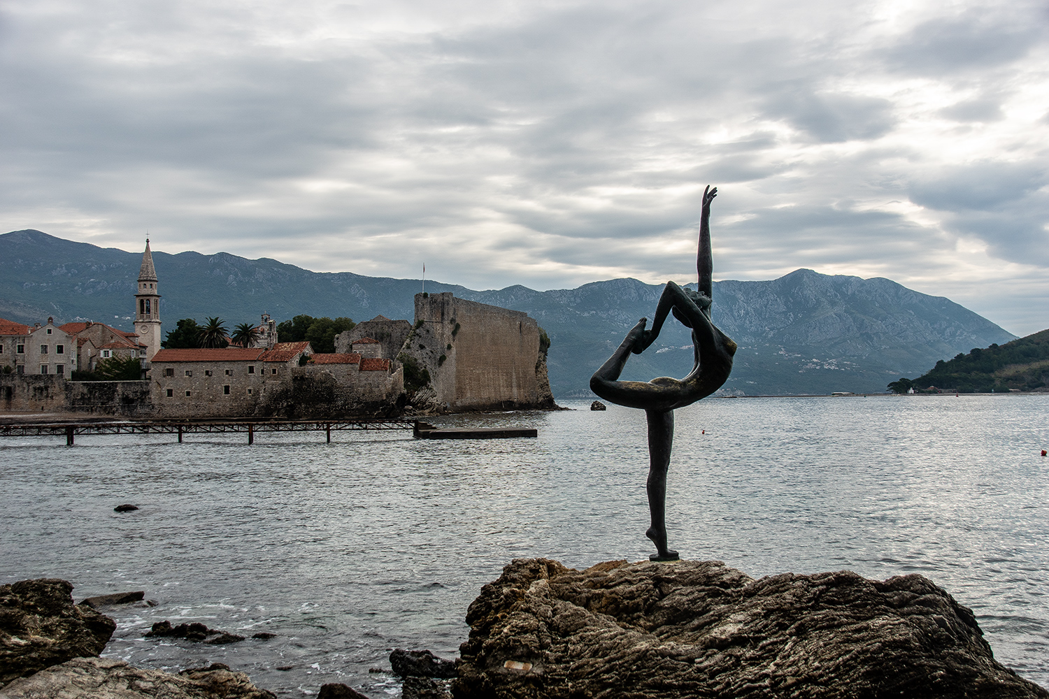 Tänzerin-von-Budva