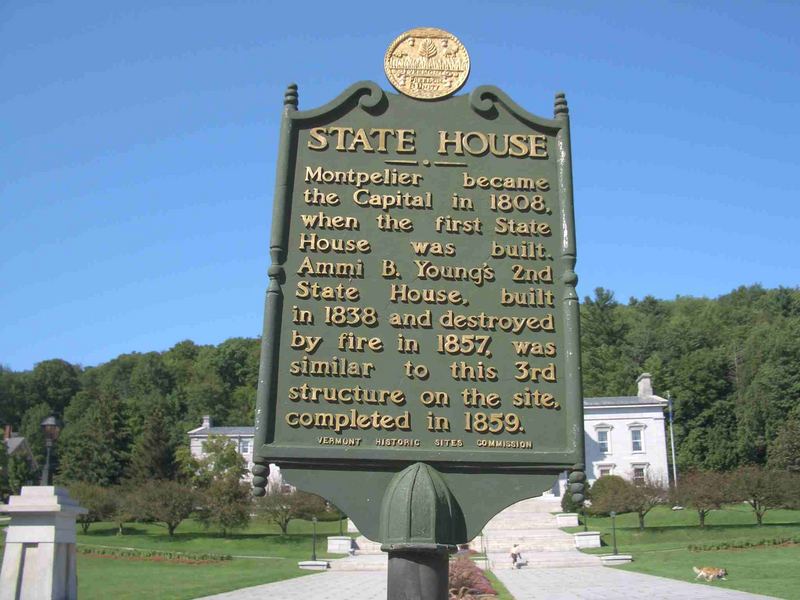 Tafel vor dem State House