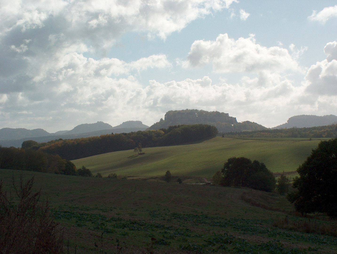 Tafelberge im Dunst