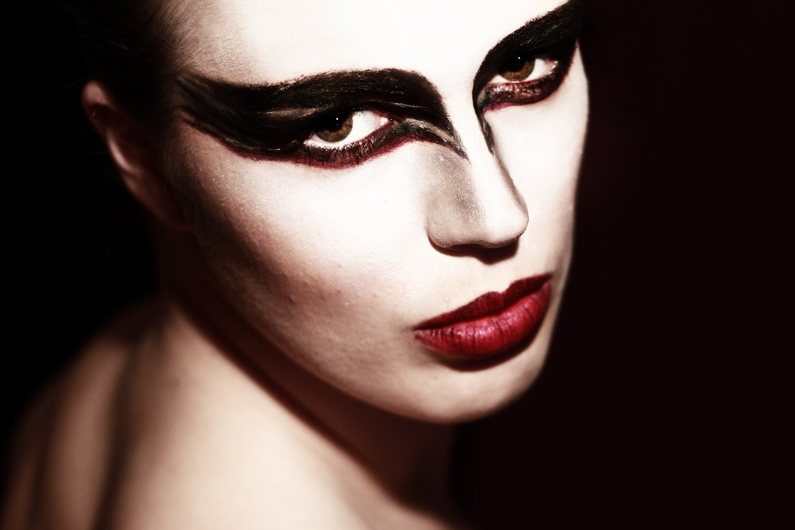 TAG 16 - Black Swan II