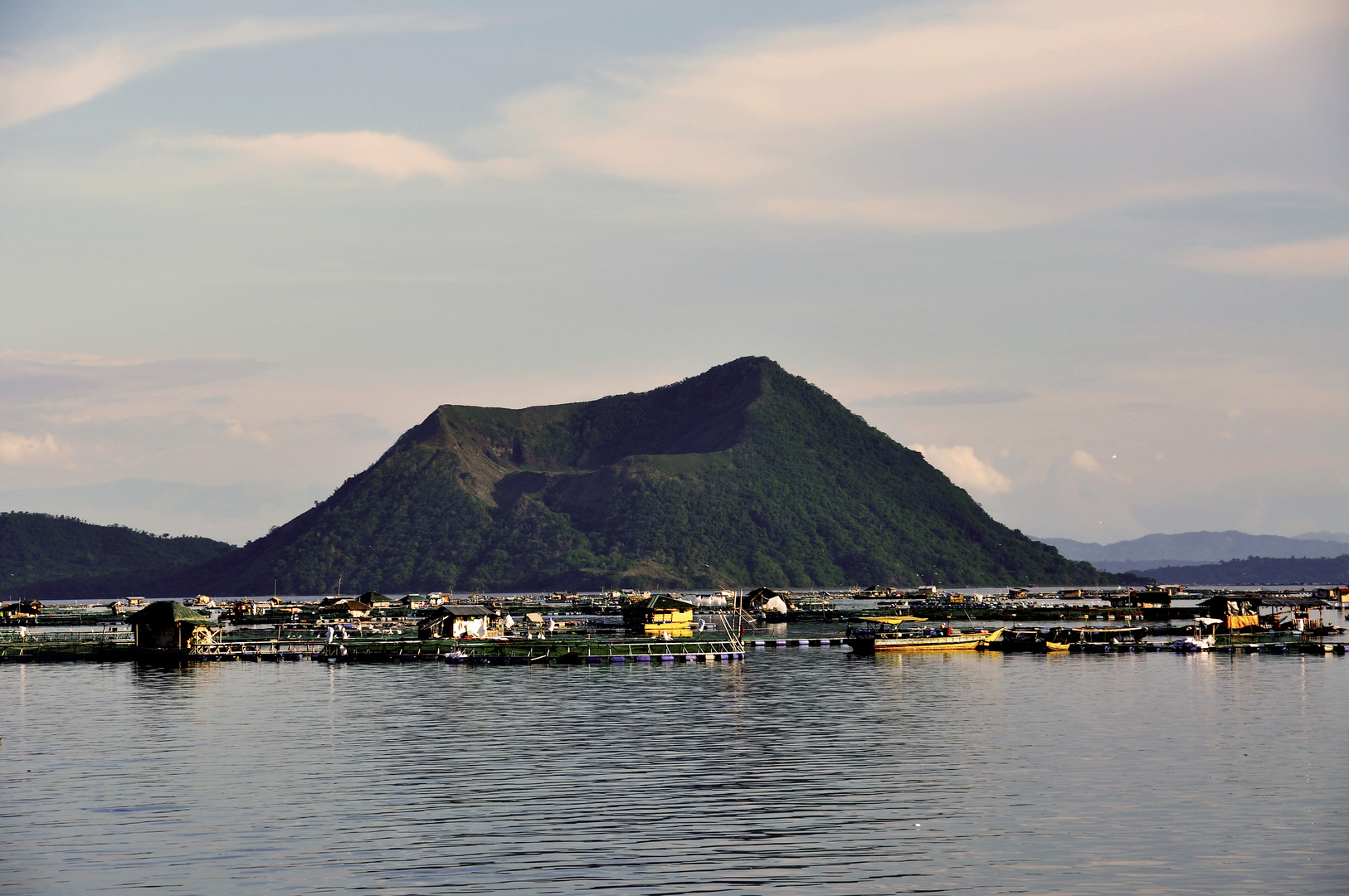 Tagaytay - Taal Vulkan
