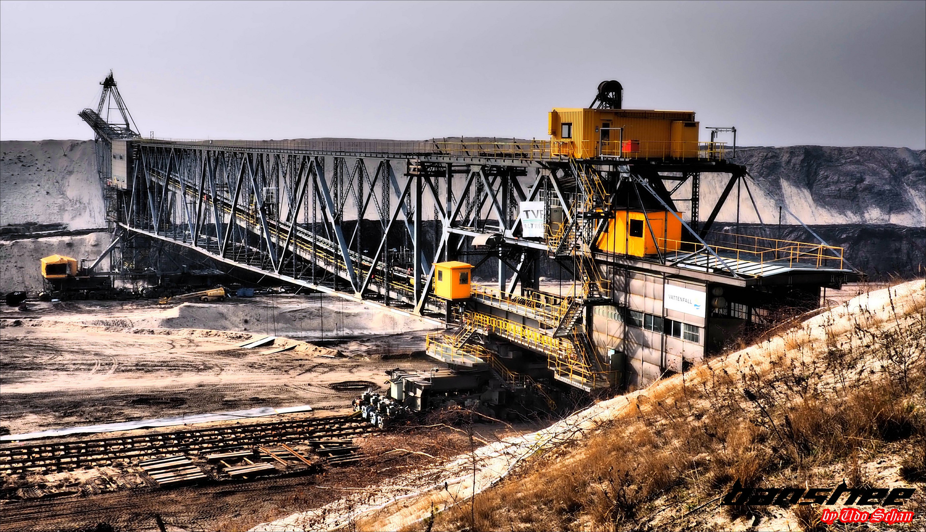 Tagebau Cottbus-Nord Abraumförderbrücke 27 F34 DAS ENDE NAHT