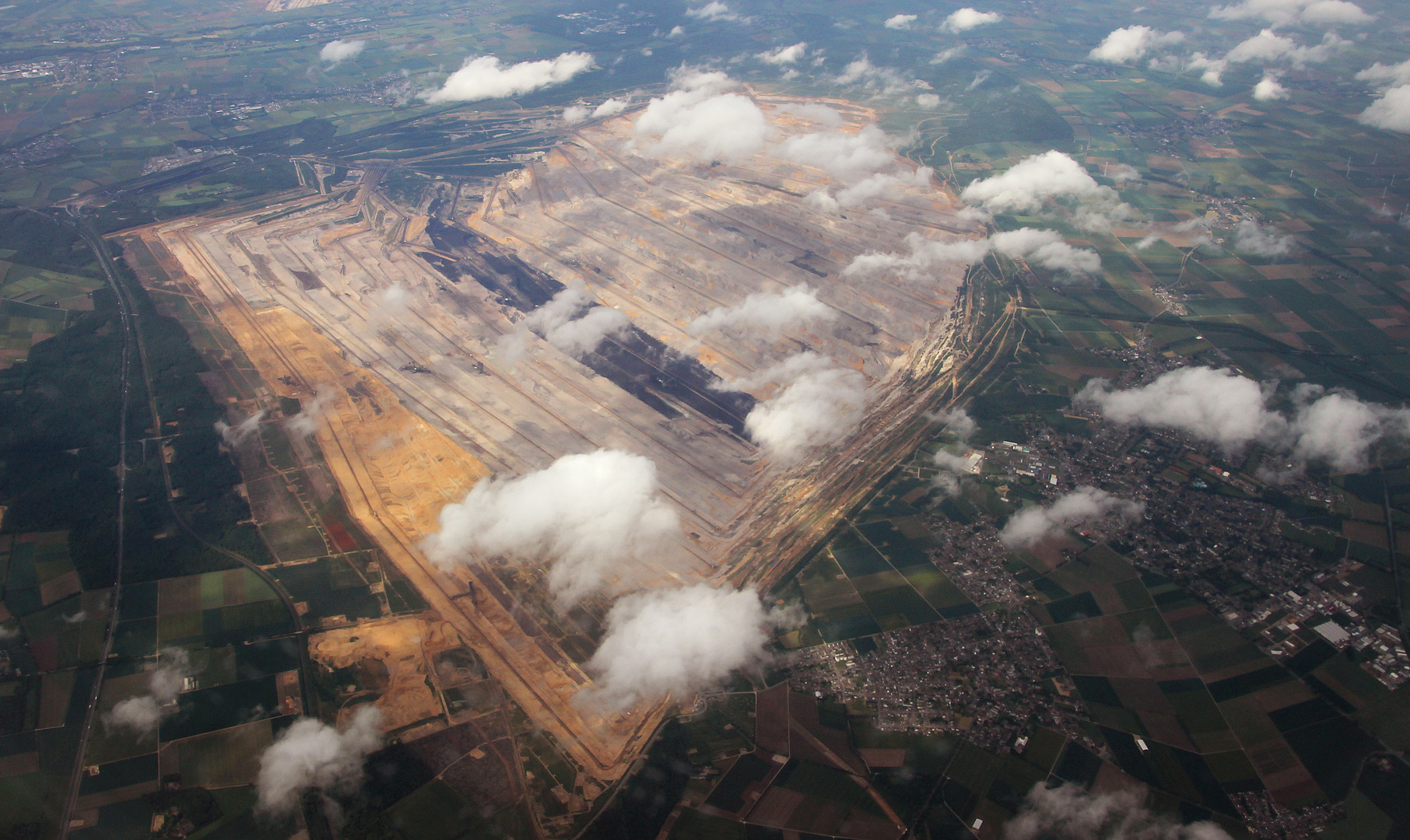 Tagebau Garzweiler... Foto & Bild | industrie und technik, industrie ...