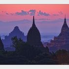 Tagesbeginn über Bagan