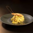 Tagliatelle mit Limetten--Walnuss--Sauce und Garnele