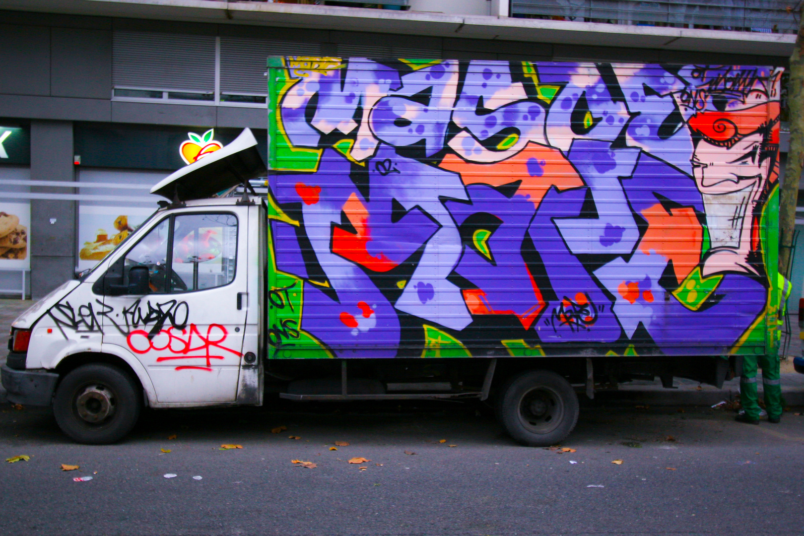 Tags truck