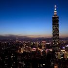 Taipei 101 in der Dämmerung