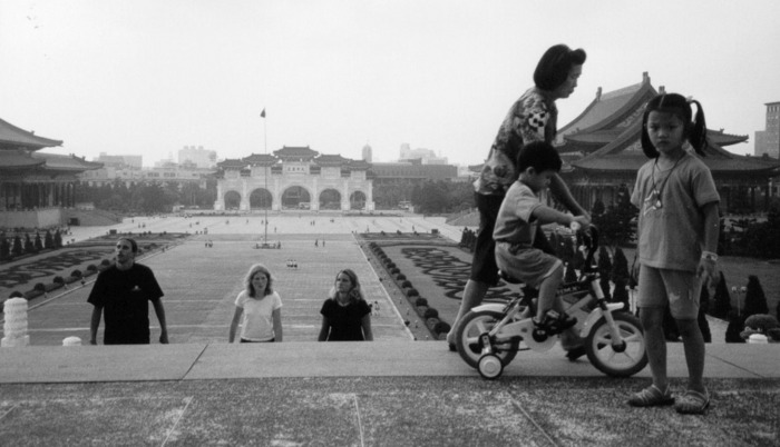 TAIWAN-Chiang Kai Shek Memorial Place.....02.09.2002