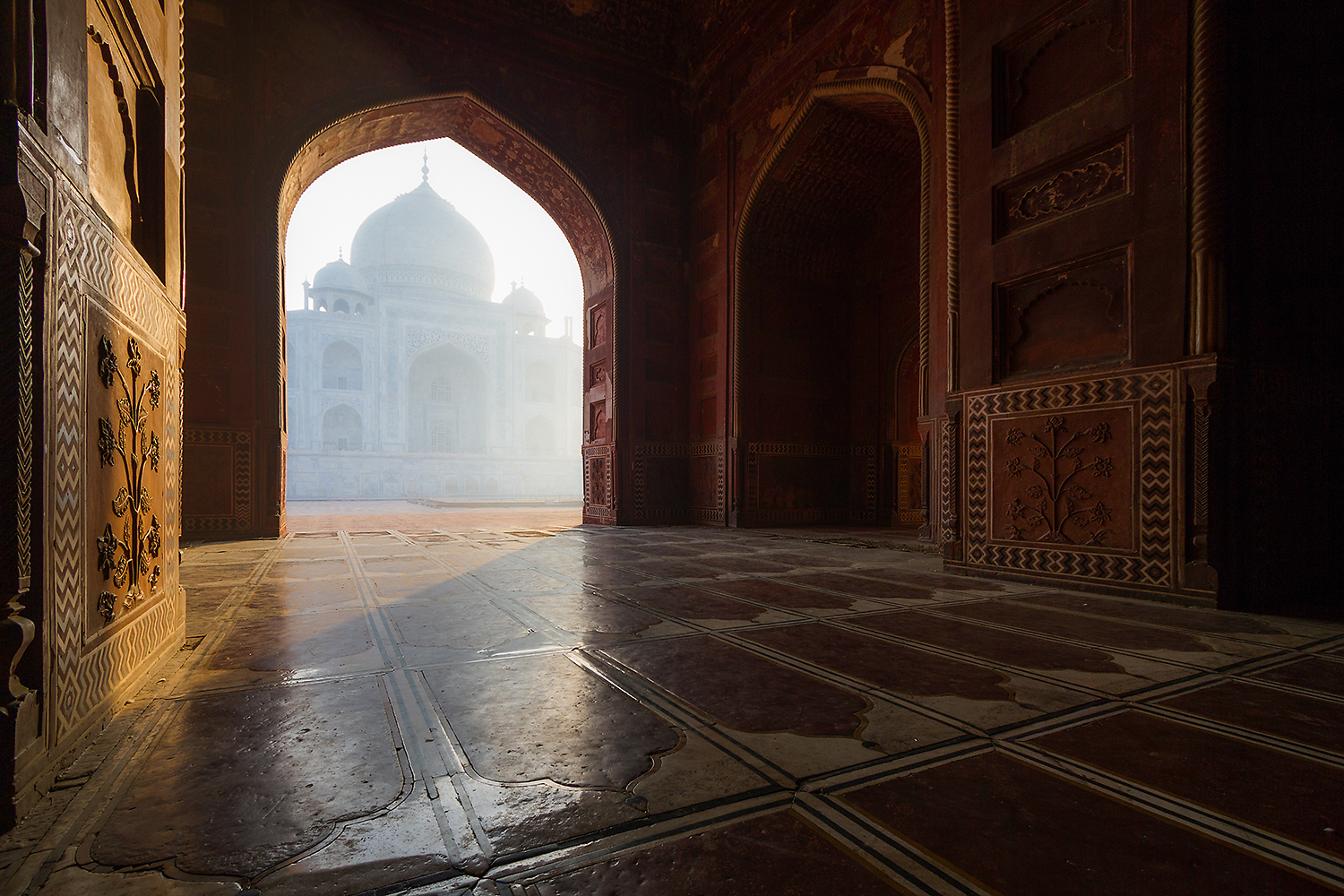 Taj Mahal am frühen Morgen