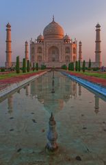 Taj Mahal bei Sonnenaufgang