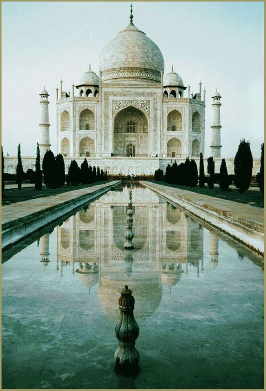 Taj Mahal im Morgenlicht