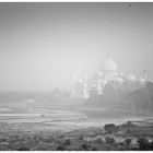 Taj Mahal im Nebel