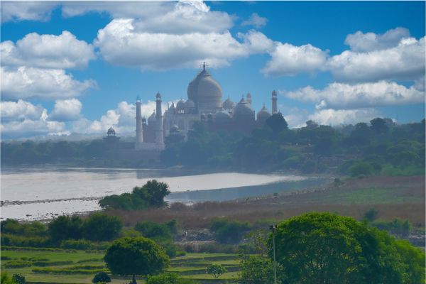 Taj Mahal vom Agra Fort aus