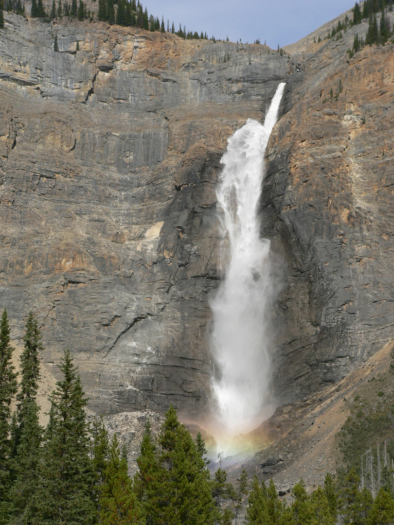 Takakkaw Falls