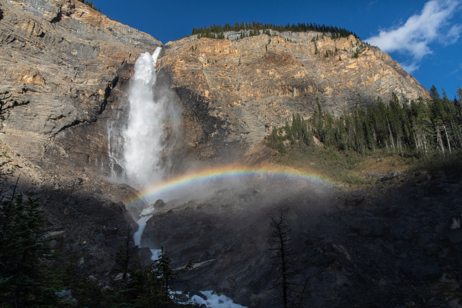 Takakkaw Falls