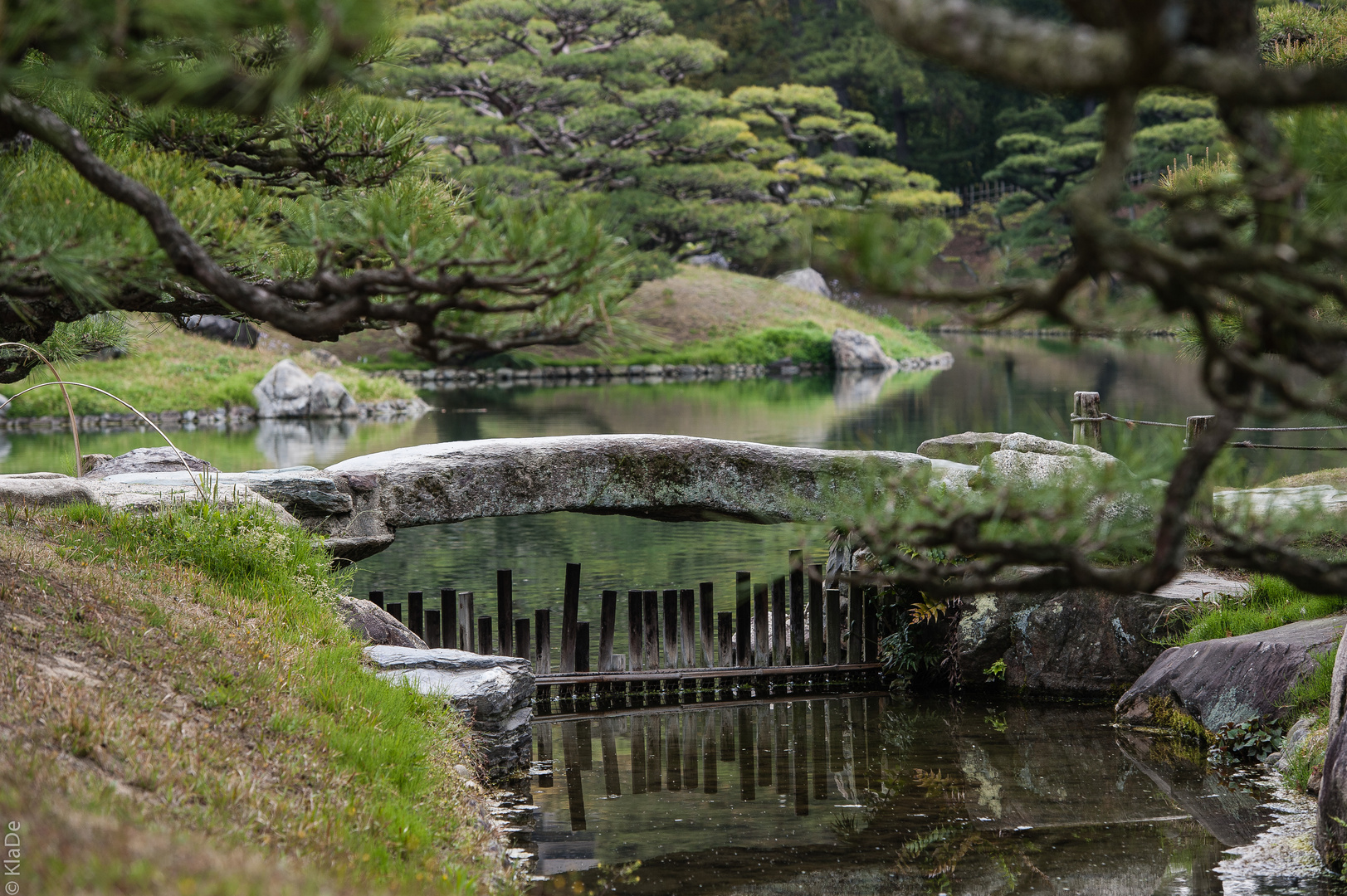 Takamatsu - Ritsurin-Koen - Stein-Brücke