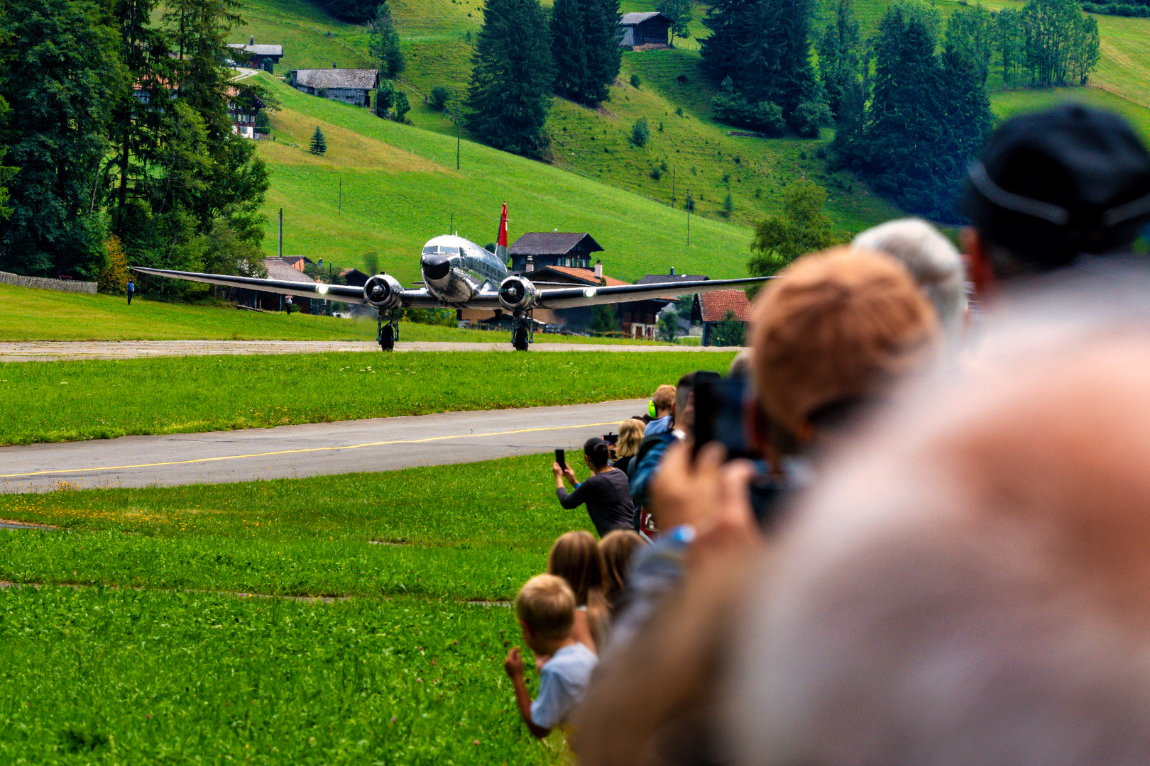 Take off DC3 Hunterfest-20-08-2022-1-25