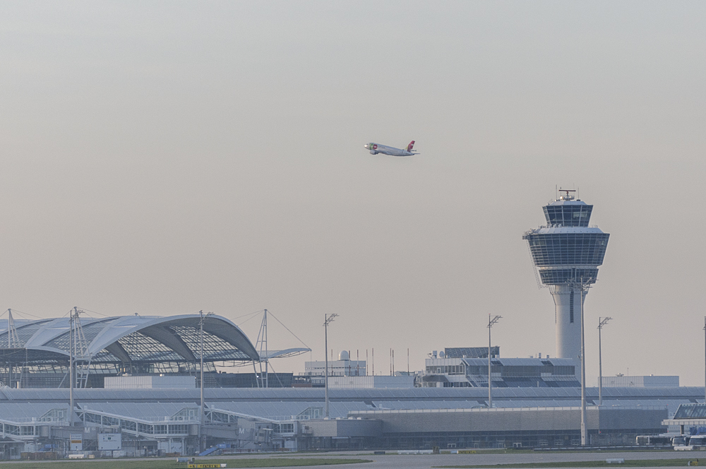 Take off for Lisboa