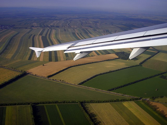 Take off in the early morning (Vienna)