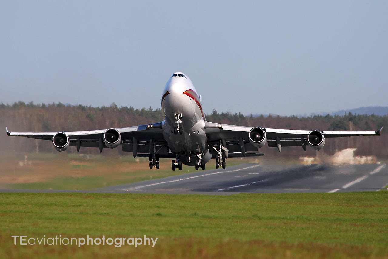 Take off Runway 28