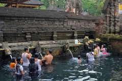 Taking the holy bath in the bassin of Tirta Empul