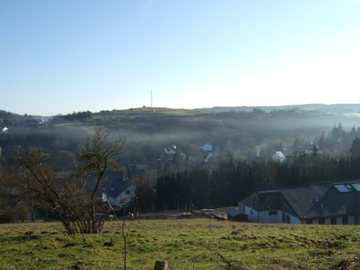 Tal im Nebel