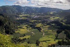 Tal von Furnas - Blick in eine grüne Kraterlandschaft