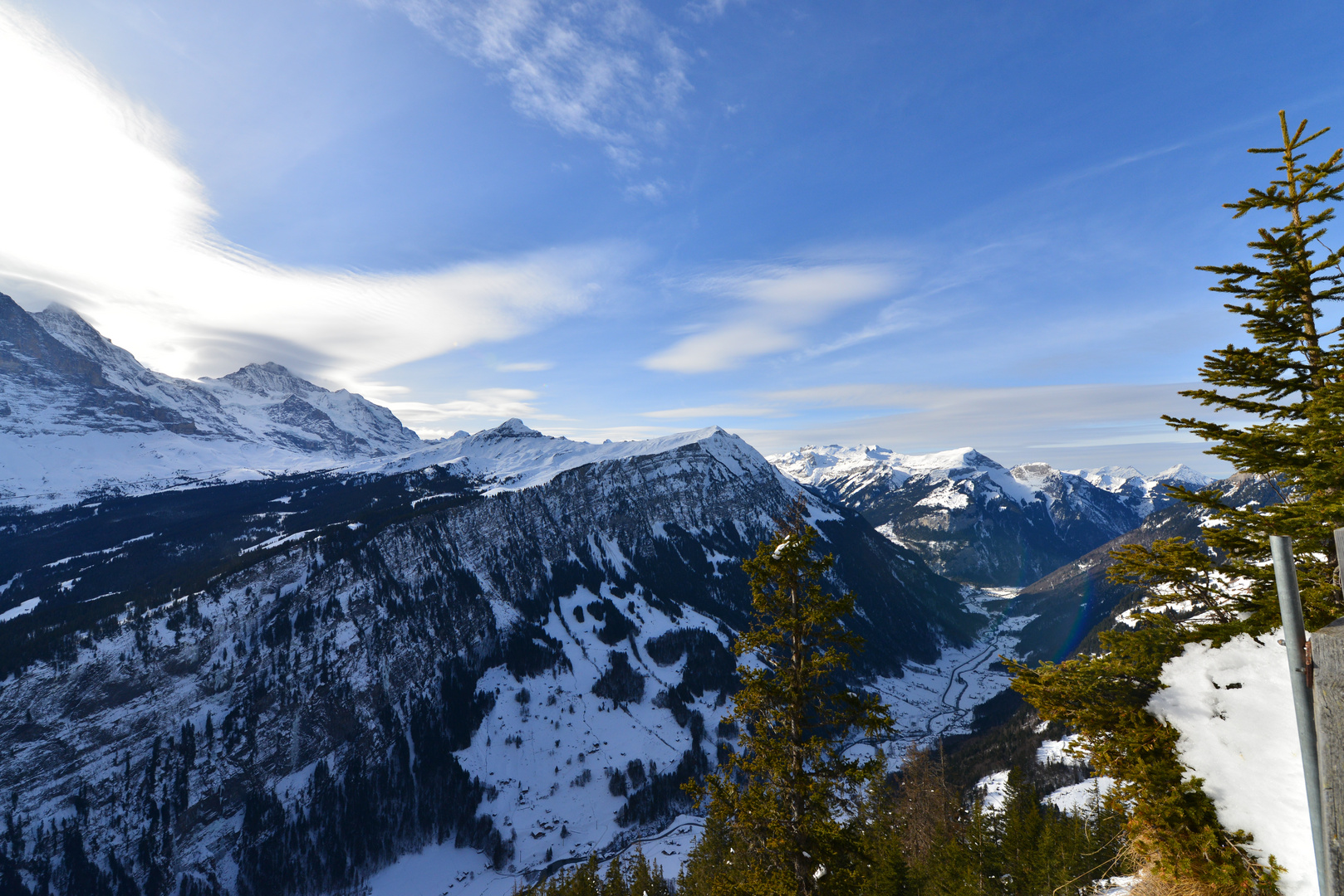 Tal von Grindelwald Richtung Interlaken