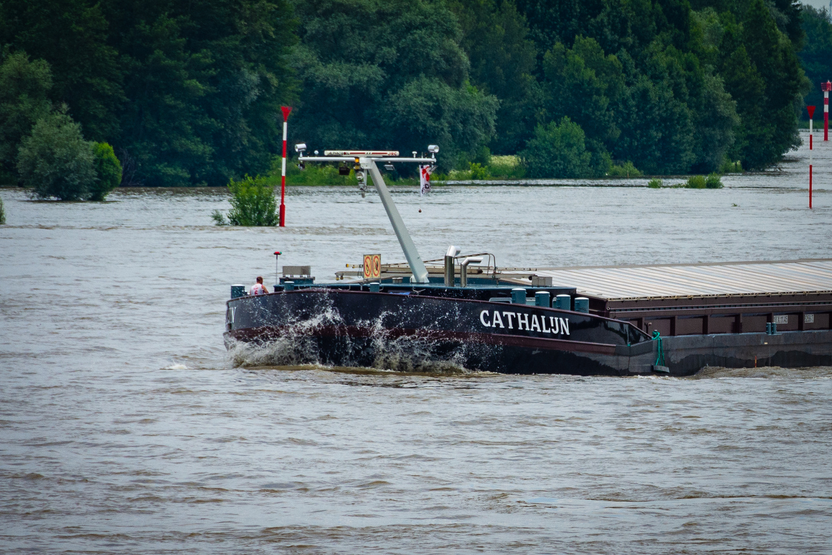 Talfahrt auf dem Rhein