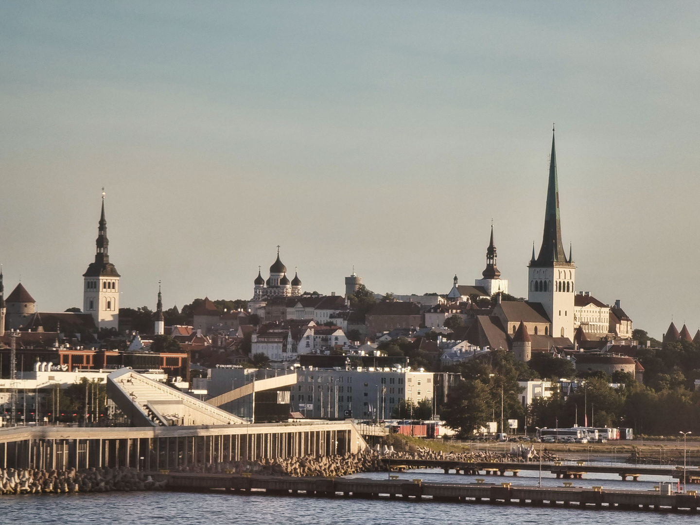 Tallinn vom Meer aus