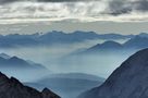 Talnebel von der Zugspitze von Arno Layer 