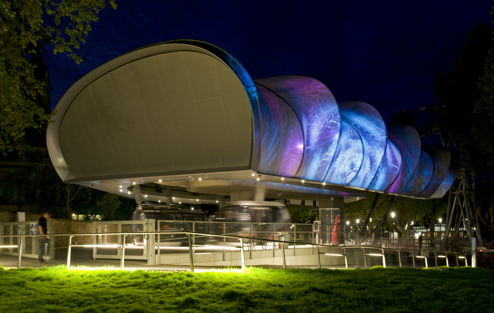 Talstation der Seilbahn in Koblenz im LICHTSTROM