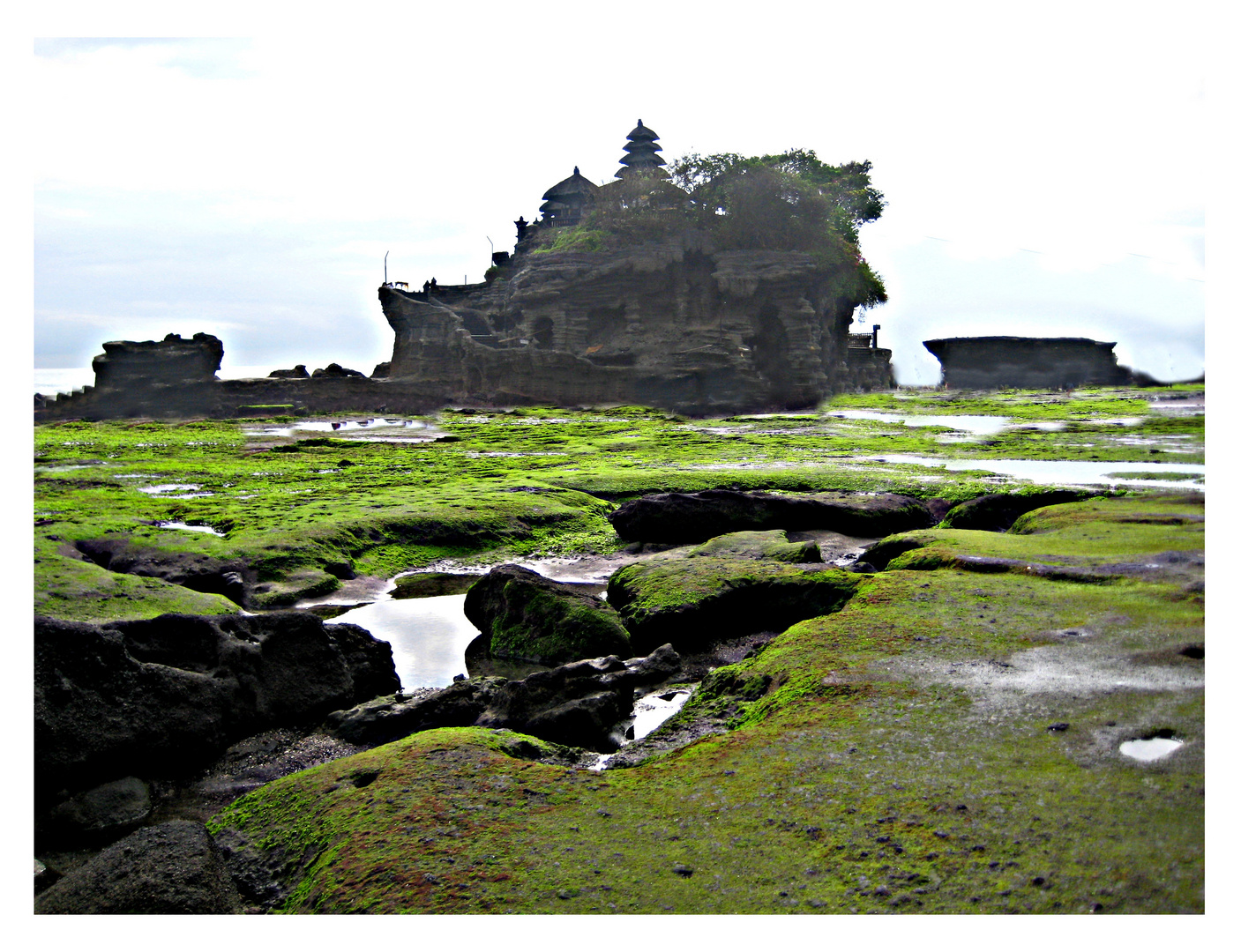 Tanah lot ( Bali ) 2009