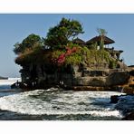 [ Tanah Lot Temple]