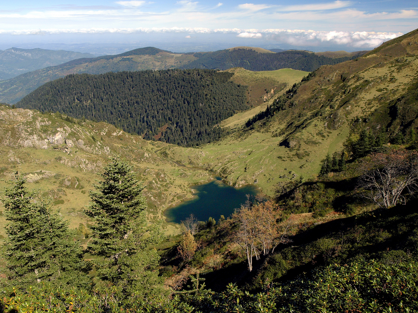 Étang d'AYES (Couserans Ariège 09)  Alt :1694 m 