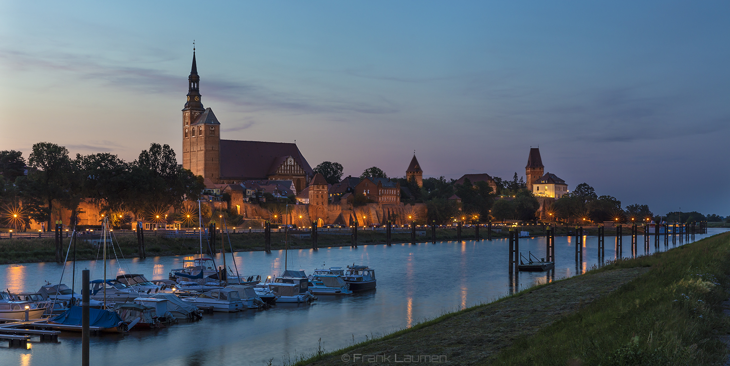 Tangermünde an der Elbe Foto & Bild night, nacht, licht Bilder auf