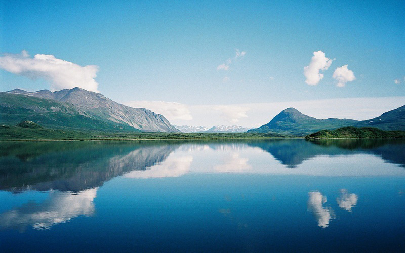 Tangle Lake