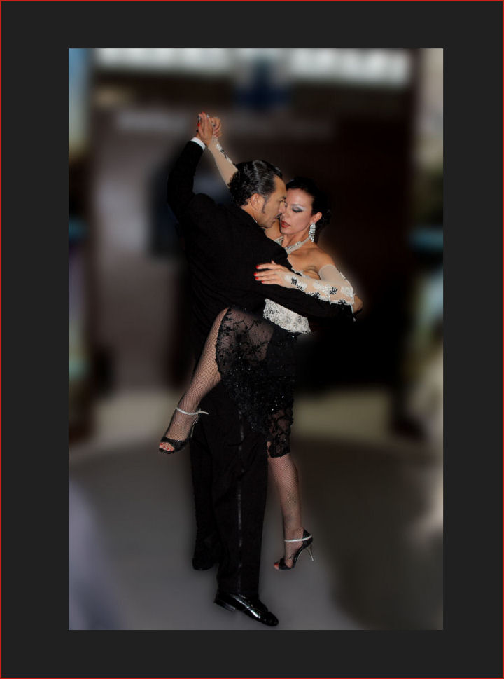 "........ Tango Argentina........"!