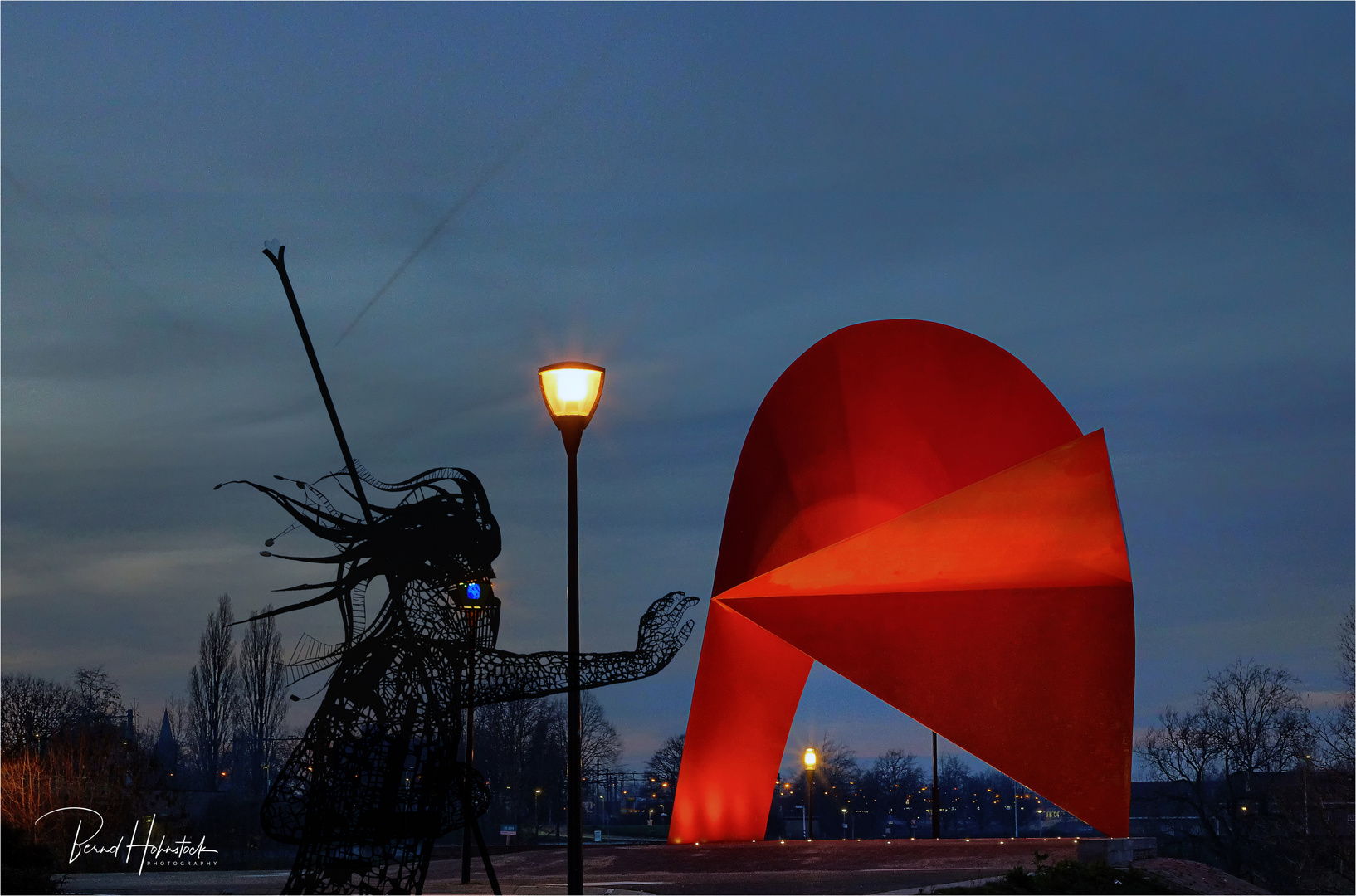 Tango  leuchet rot an der Maas ...